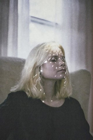 Molly Strohl by Entre y Salga Star Dust Polvo de Estrellas